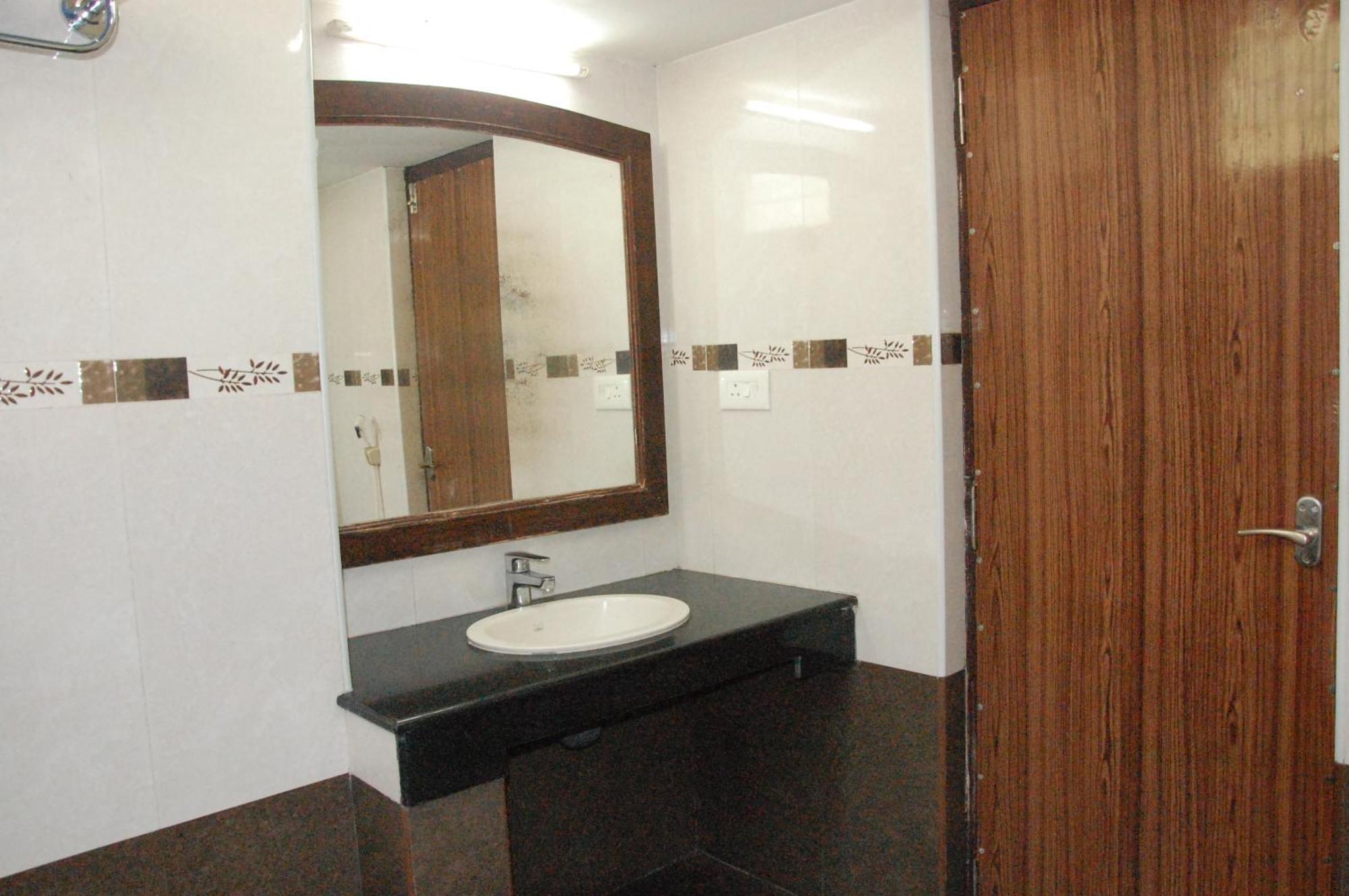 Hotel Blue Star Coimbatore Dış mekan fotoğraf