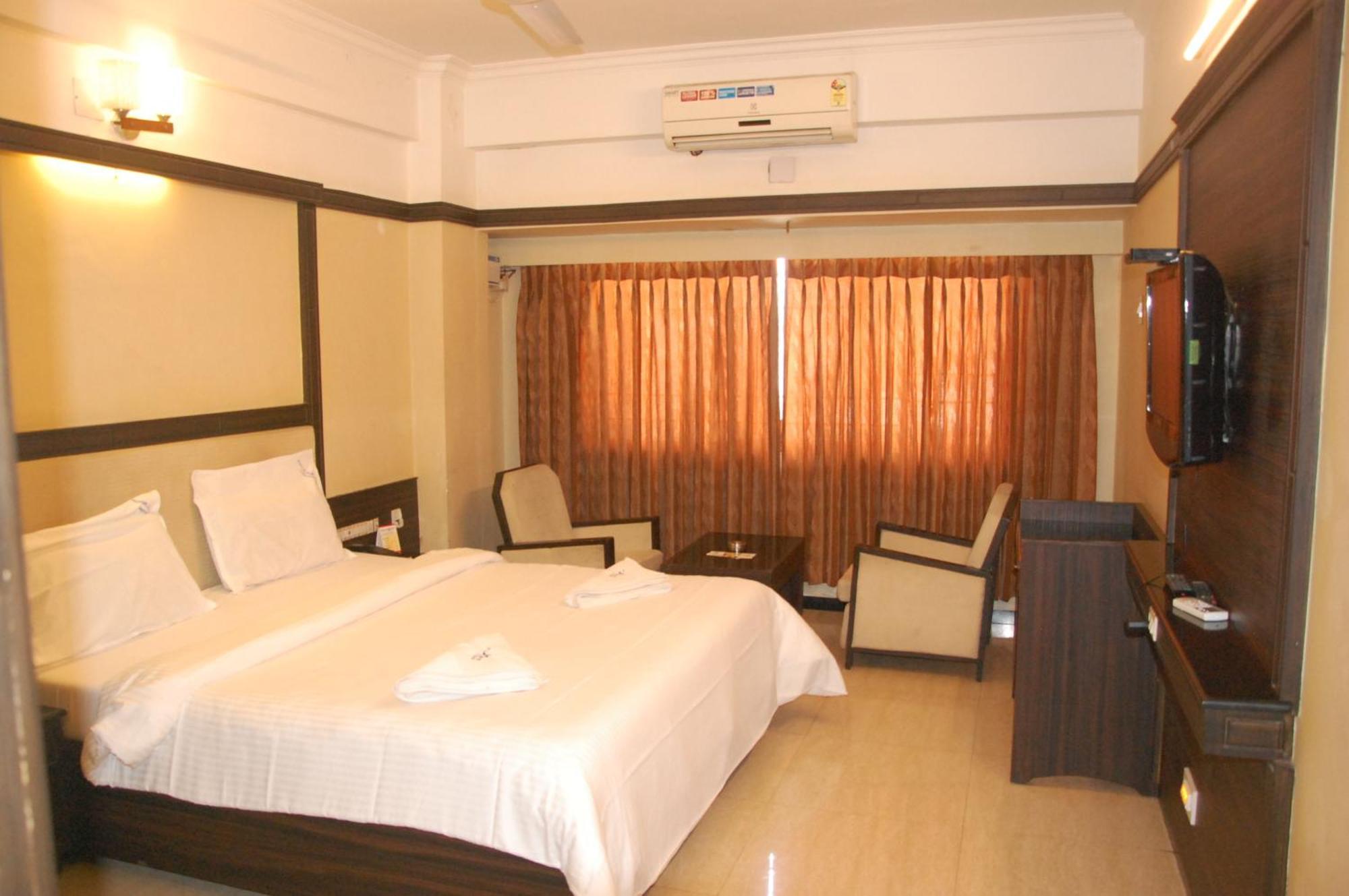 Hotel Blue Star Coimbatore Dış mekan fotoğraf